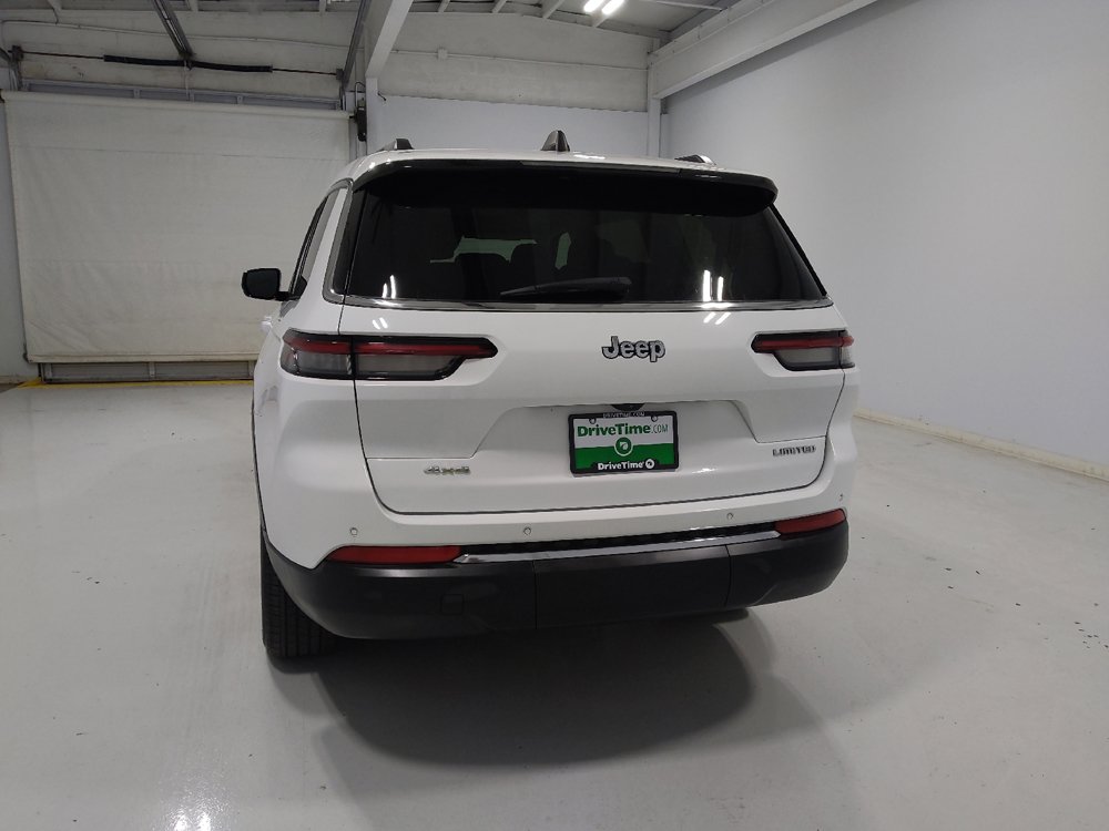 Used 2023 Jeep Grand Cherokee L Limited AWD/4WD image 6
