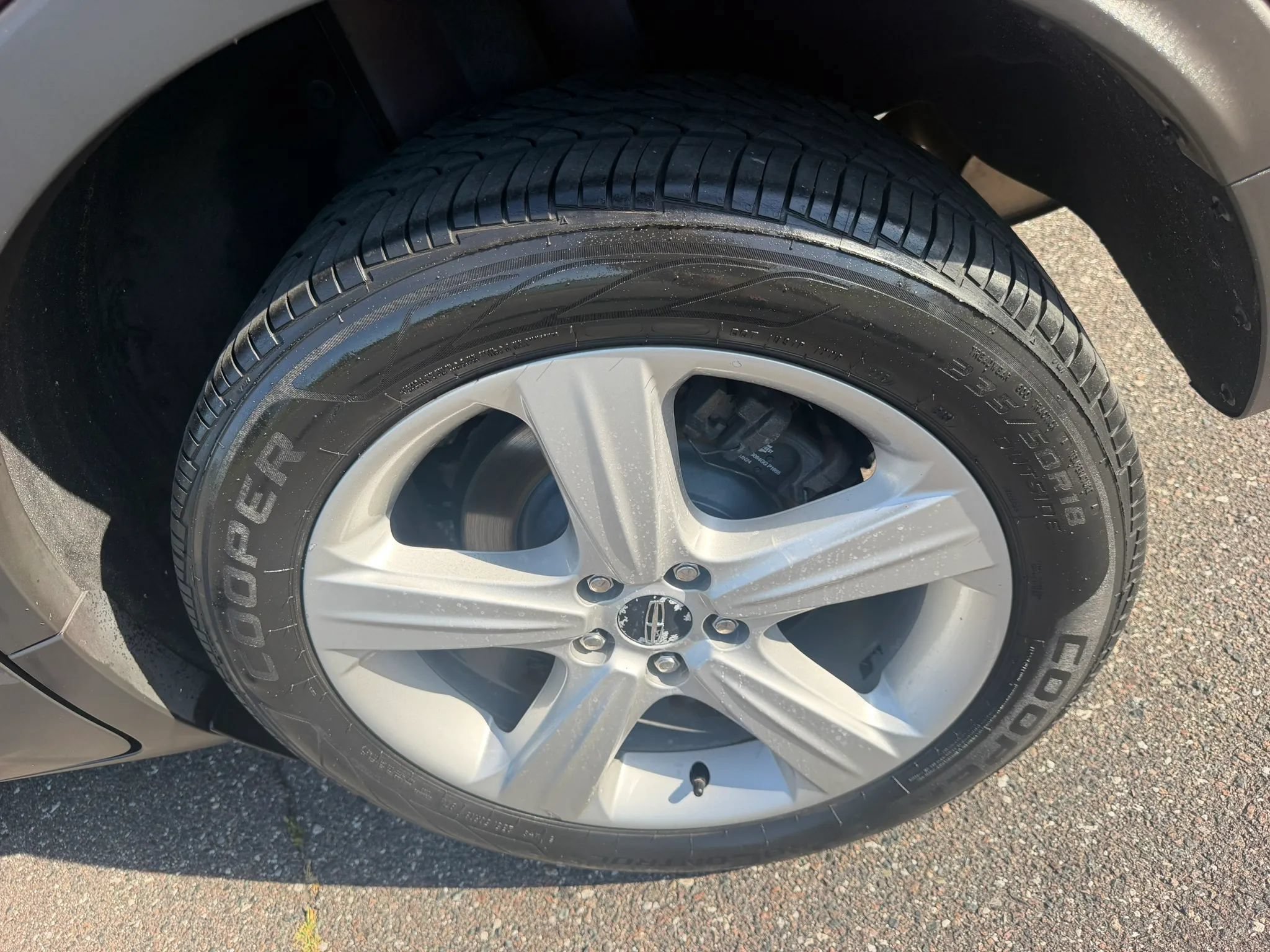 Used 2016 Lincoln MKC Premiere FWD image 17