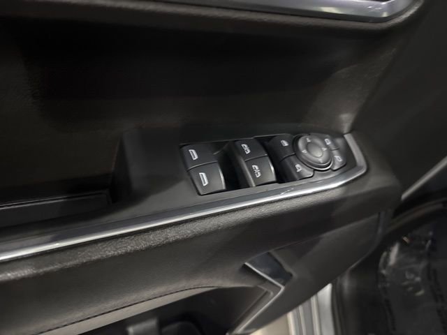 Used 2024 GMC Sierra 1500 SLT image 14