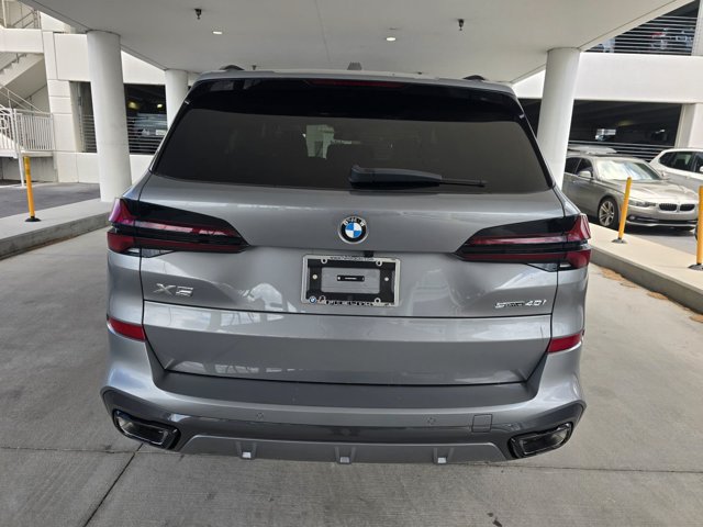 New 2026 BMW X5 sDrive40i w/ M Sport Package RWD image 5