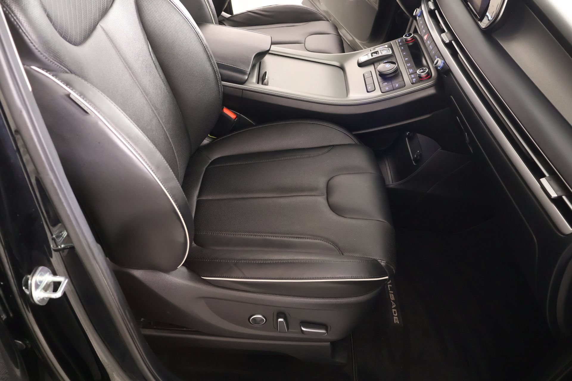 Used 2024 Hyundai Palisade XRT FWD image 15