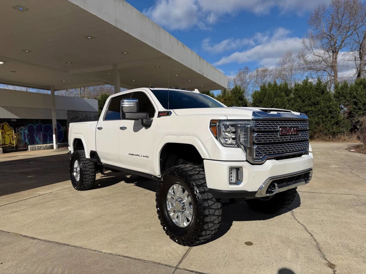 Used 2020 GMC Sierra 2500 Denali w/ Denali Ultimate Package image 1