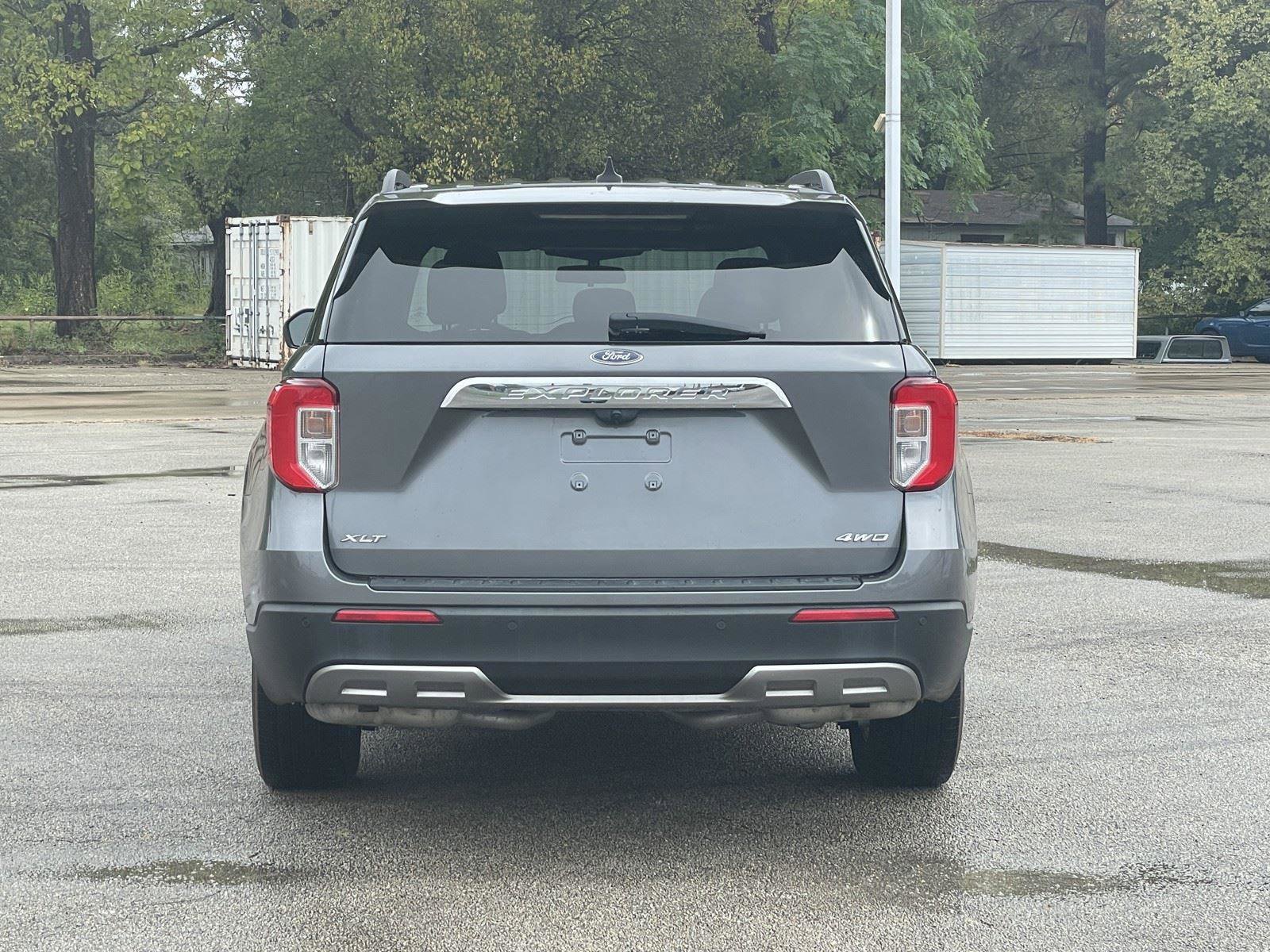 Certified 2022 Ford Explorer XLT w/ Equipment Group 202A image 6