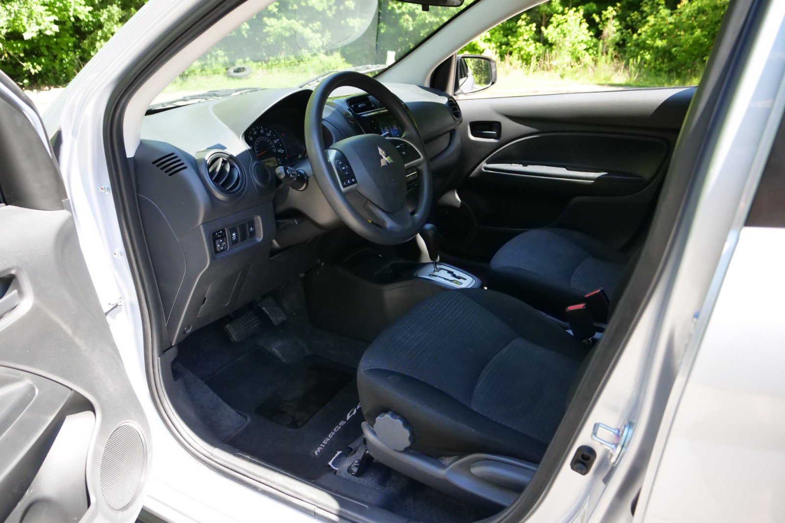 Used 2024 Mitsubishi Mirage G4 ES FWD image 18