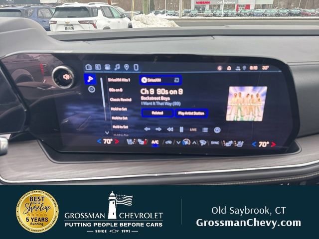 New 2026 Chevrolet Suburban Premier AWD/4WD image 11