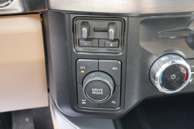 Used 2025 Ford F250 Lariat w/ Lariat Ultimate Package image 22