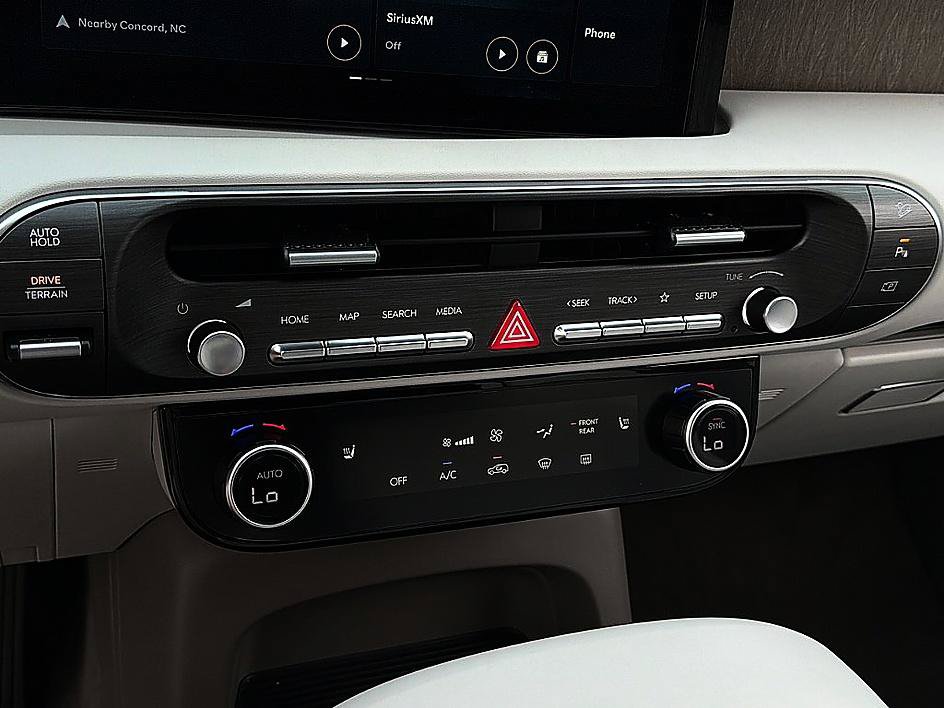 Certified 2026 Hyundai Palisade SEL AWD/4WD image 14