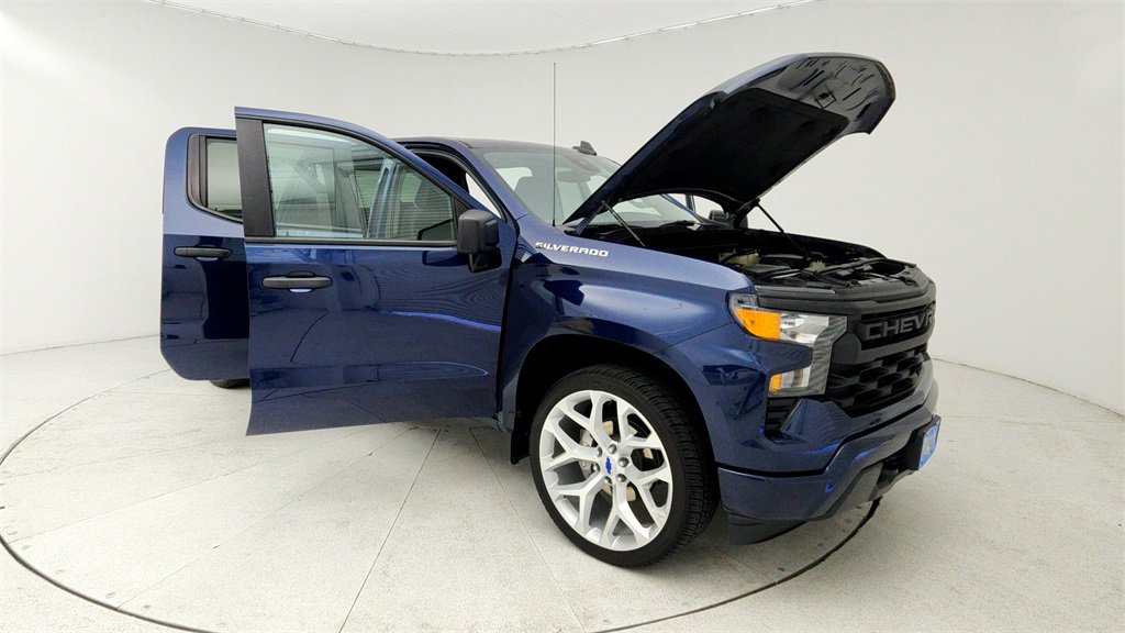 Certified 2023 Chevrolet Silverado 1500 Custom w/ LPO, Dark Essentials Package image 10