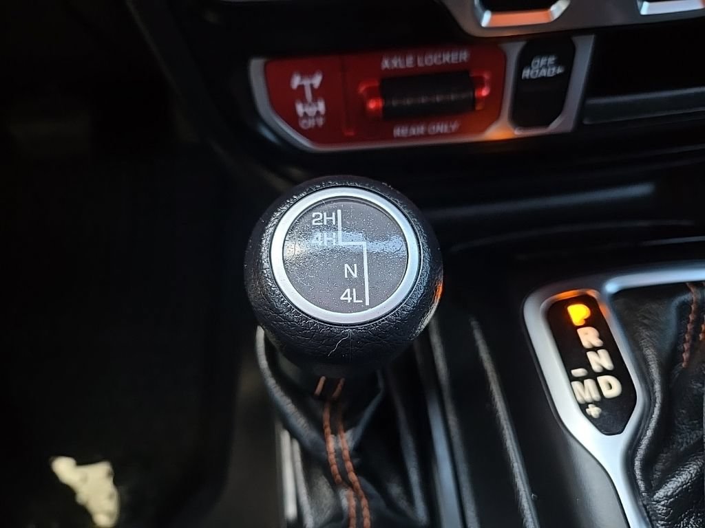 Used 2021 Jeep Gladiator Mojave AWD/4WD image 24