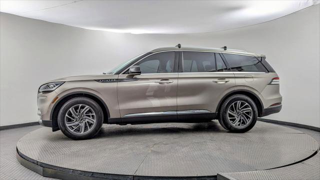 Used 2021 Lincoln Aviator 2WD image 3