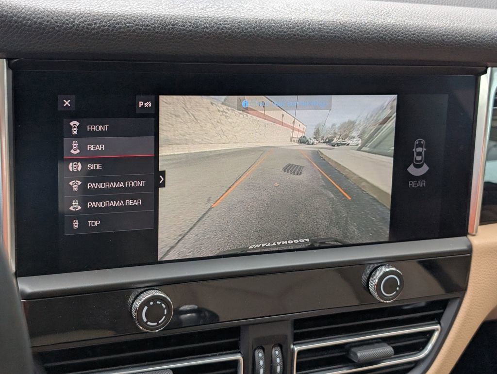 Certified 2022 Porsche Macan AWD/4WD image 14