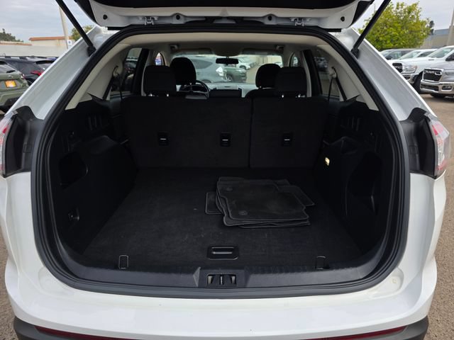 Used 2018 Ford Edge SE AWD/4WD image 10
