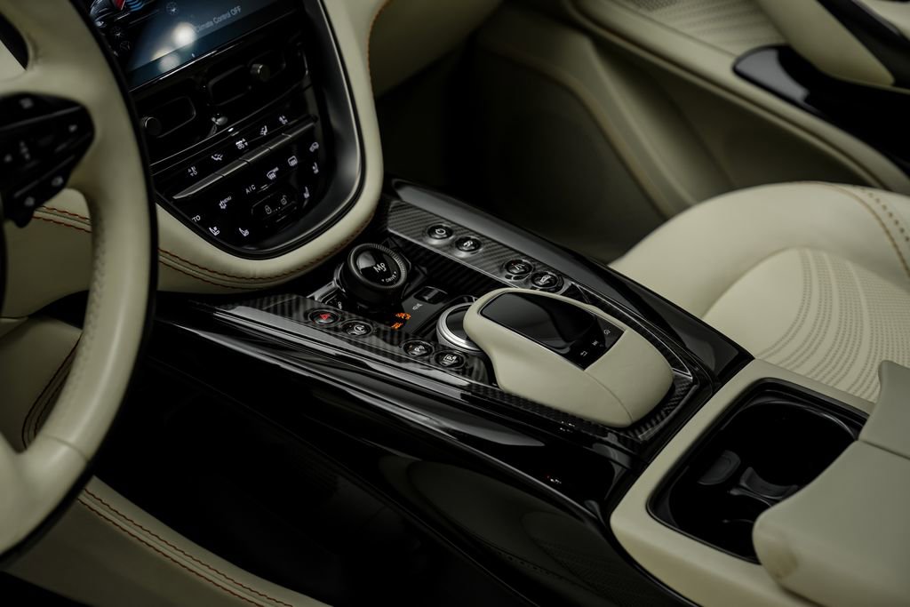 Used 2023 Aston Martin DBX 707 AWD/4WD image 27