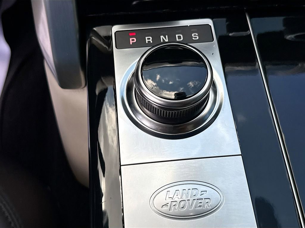 Used 2019 Land Rover Range Rover Supercharged AWD/4WD image 18