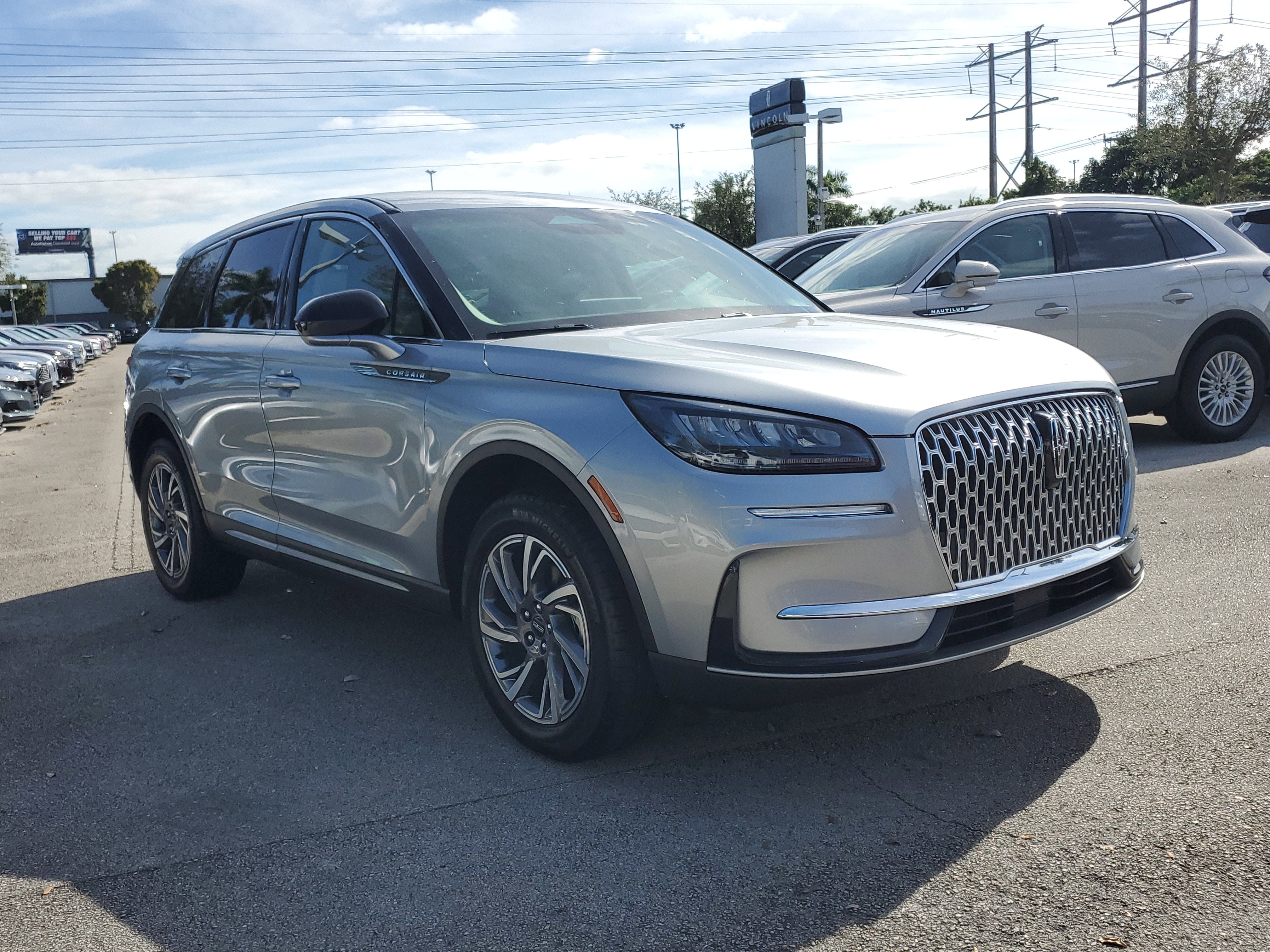 Used 2023 Lincoln Corsair FWD image 24