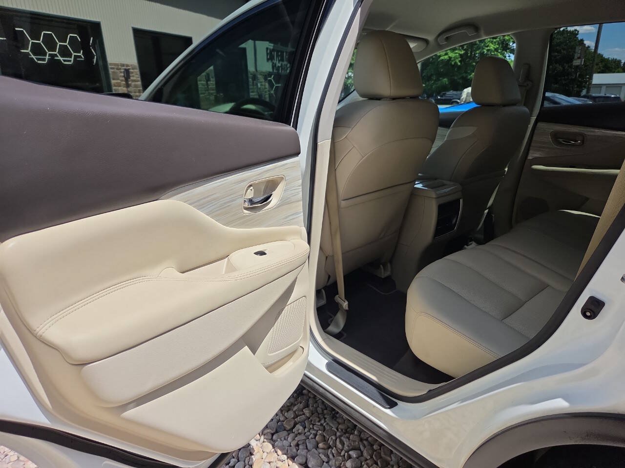 Used 2018 Nissan Murano SL w/ Cargo Package AWD/4WD image 18