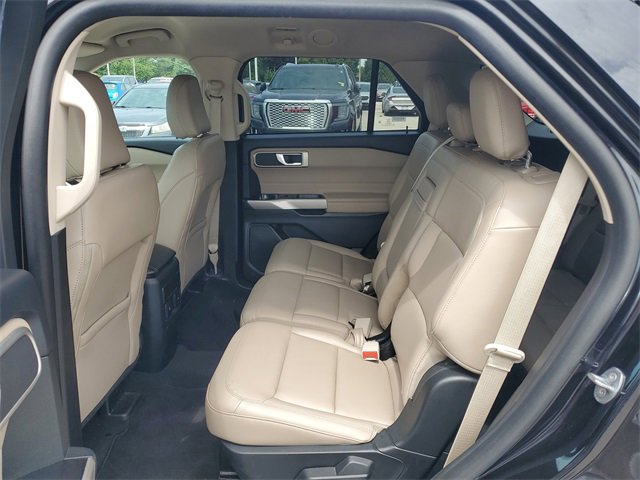 Used 2023 Ford Explorer XLT w/ Equipment Group 202A image 10
