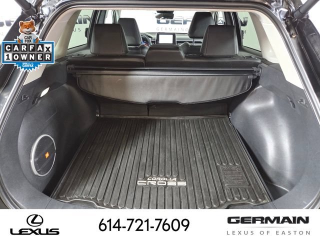 Used 2024 Toyota Corolla Cross XLE w/ Convenience Package AWD/4WD image 24