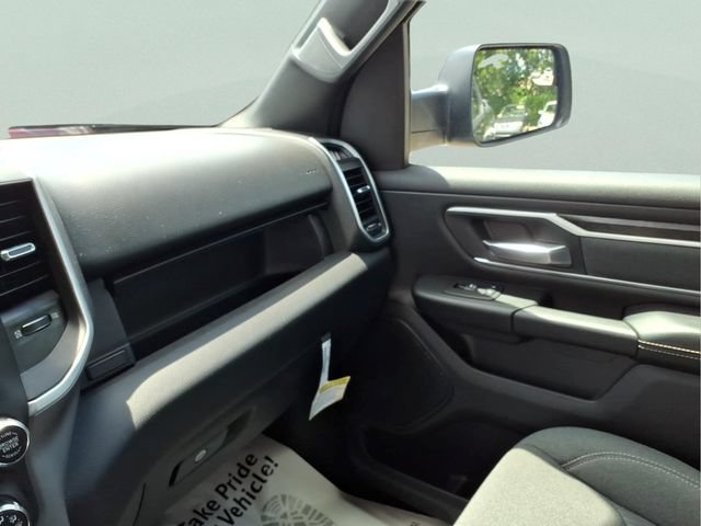 Used 2023 RAM 1500 Big Horn AWD/4WD image 25