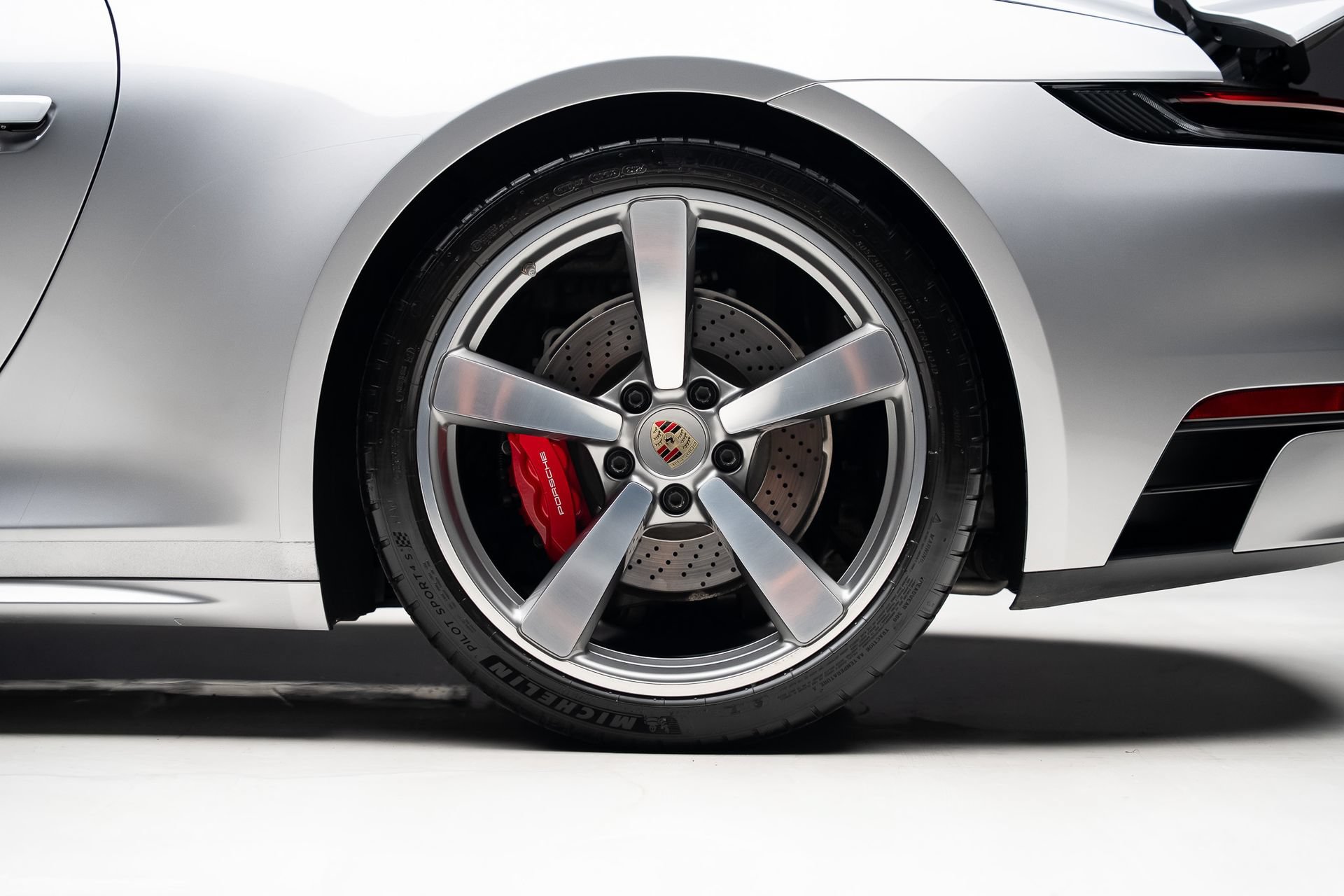 Used 2023 Porsche 911 Targa 4S AWD/4WD image 23