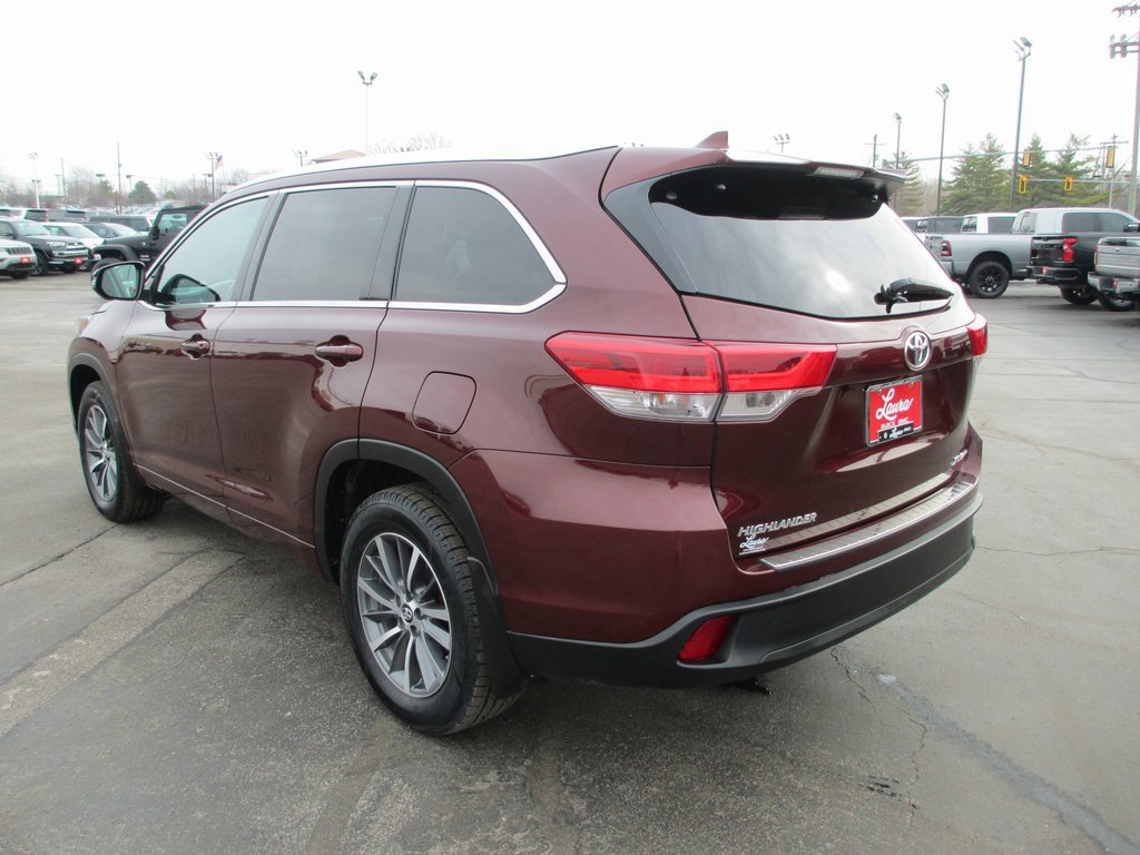 Used 2018 Toyota Highlander XLE image 7