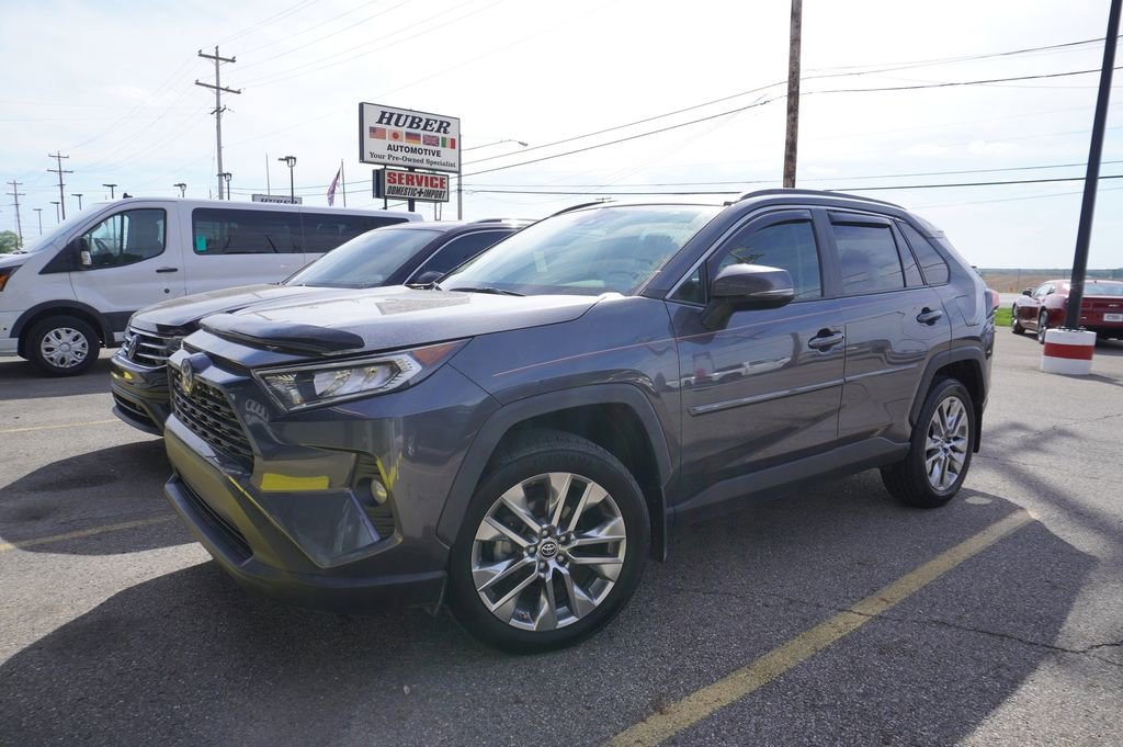 Used 2019 Toyota RAV4 XLE Premium w/ Cold Weather Package AWD/4WD image 1