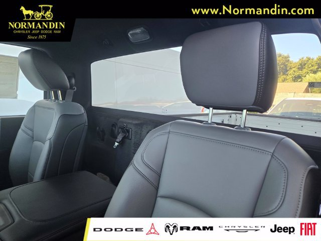 New 2026 RAM 2500 Tradesman w/ Chrome Appearance Group RWD image 8