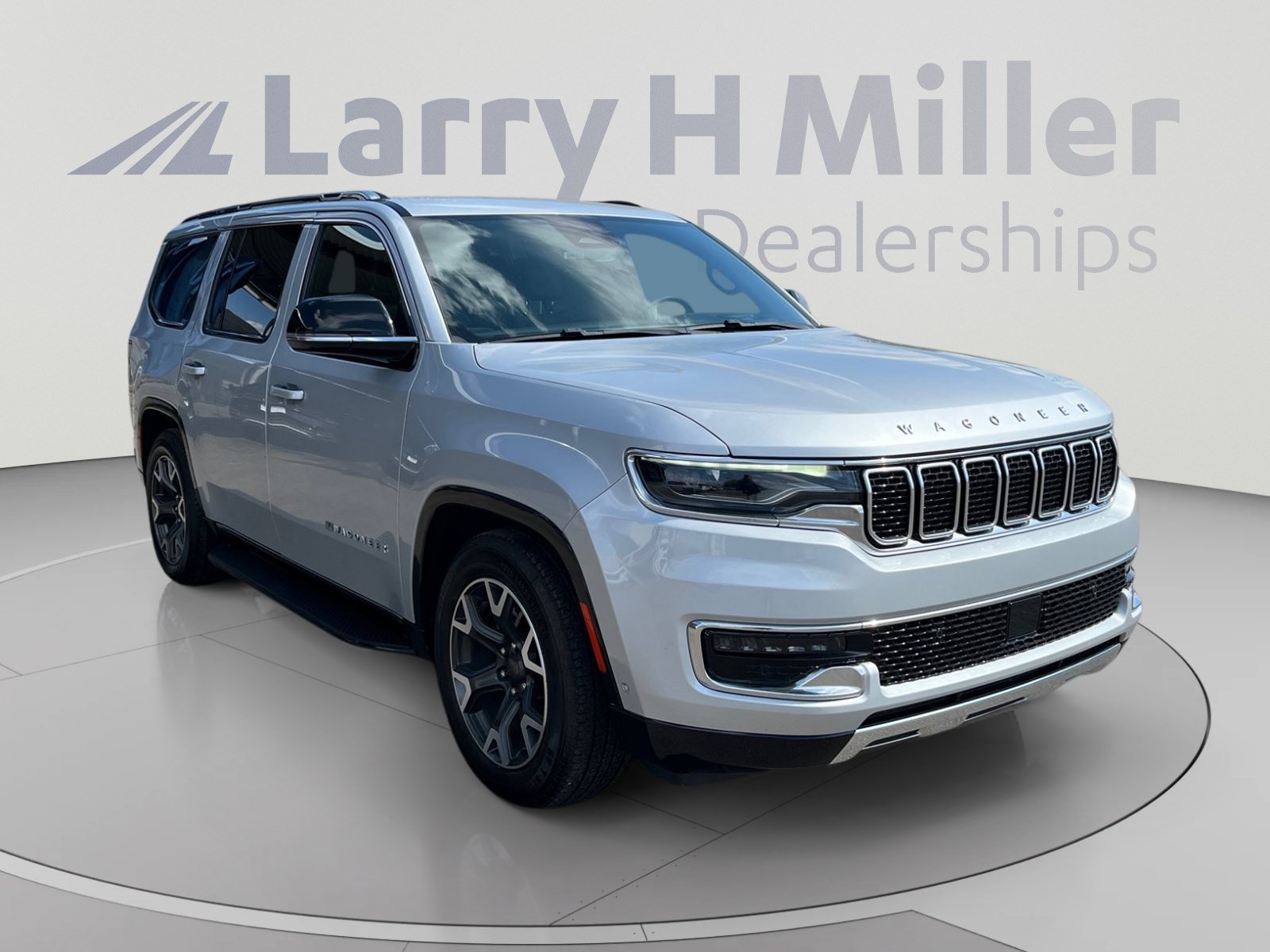 Used 2024 Jeep Wagoneer Series III AWD/4WD image 7
