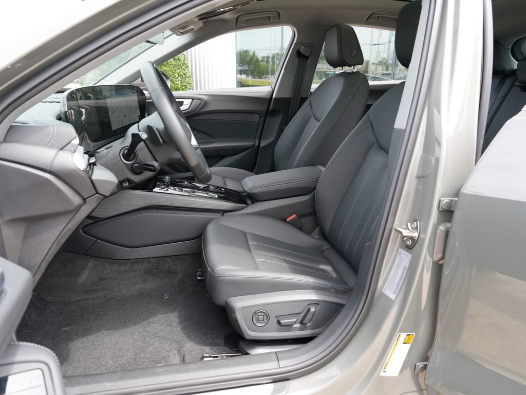 Used 2025 Audi A5 2.0T Premium w/ Convenience Package AWD/4WD image 19