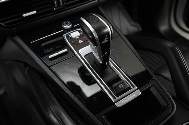 Used 2021 Porsche Cayenne GTS AWD/4WD image 60