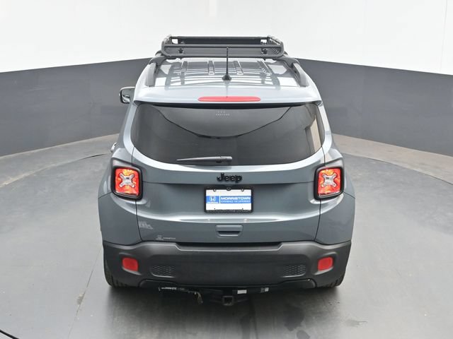 Used 2018 Jeep Renegade Altitude FWD image 36