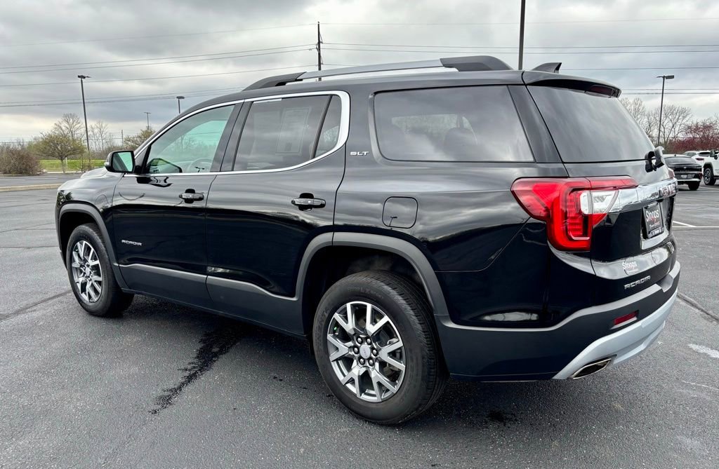 Used 2023 GMC Acadia SLT w/ Preferred Package image 5