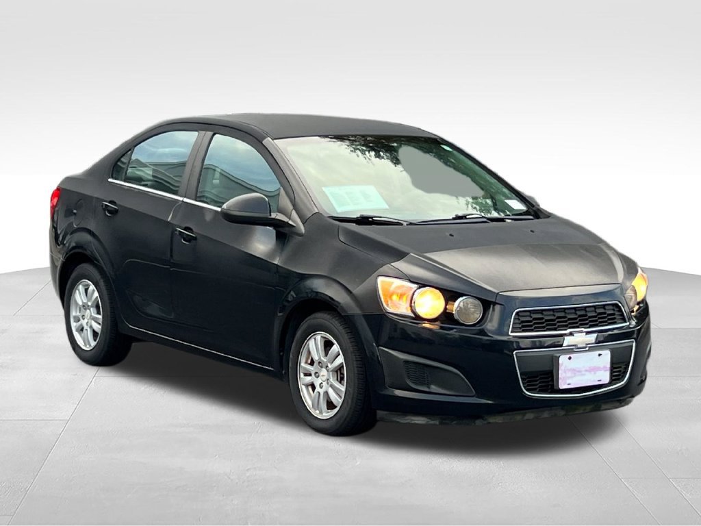 Used 2012 Chevrolet Sonic LT FWD image 3