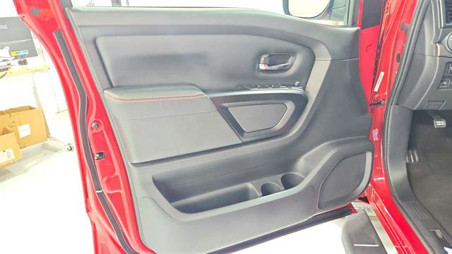 Used 2024 Nissan Titan PRO-4X w/ Off Road Protection Package image 21