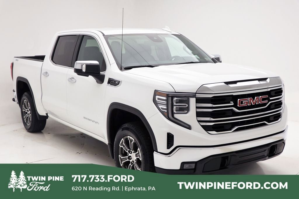 Used 2026 GMC Sierra 1500 SLT AWD/4WD image 1
