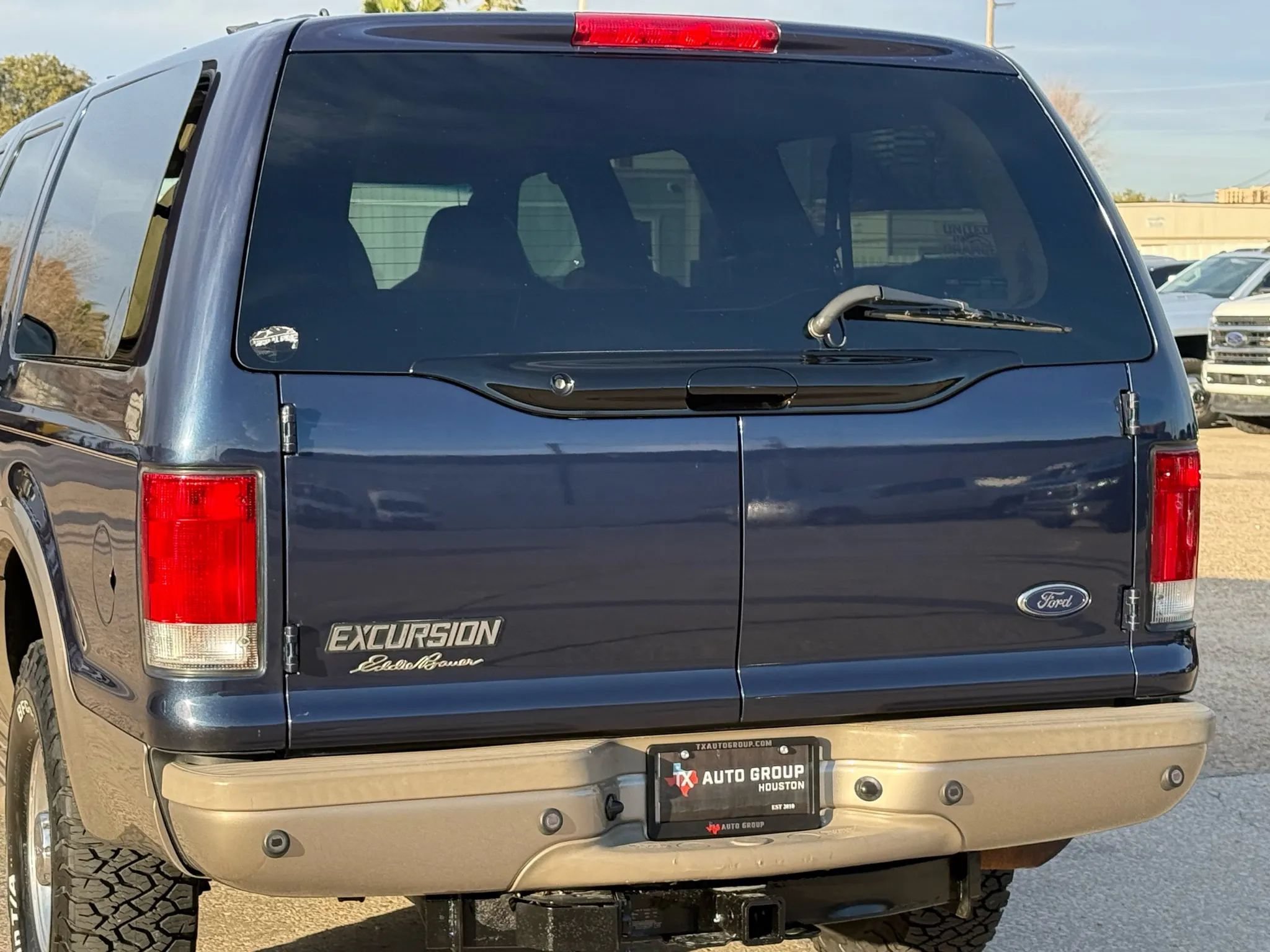 Used 2003 Ford Excursion Eddie Bauer AWD/4WD image 38