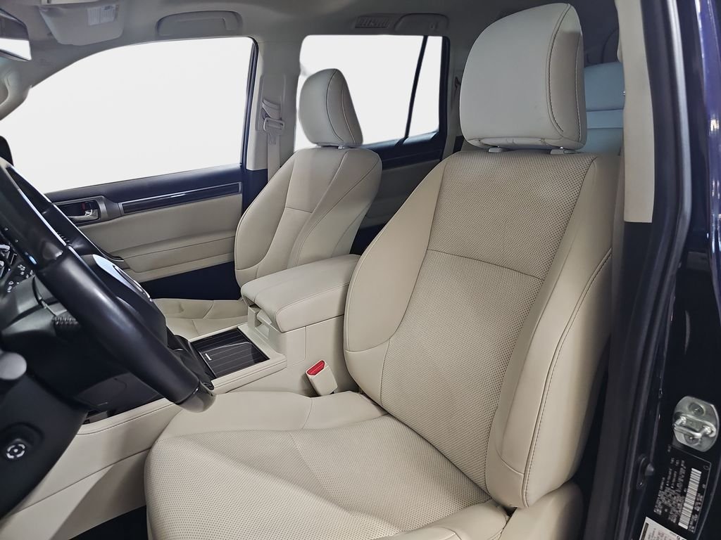 Used 2023 Lexus GX 460 Premium w/ Premium Package AWD/4WD image 17
