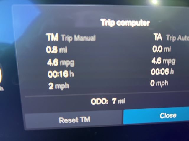 New 2026 Volvo XC40 B4 Core FWD image 12