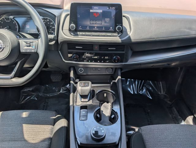 Used 2023 Nissan Rogue SV AWD/4WD image 18