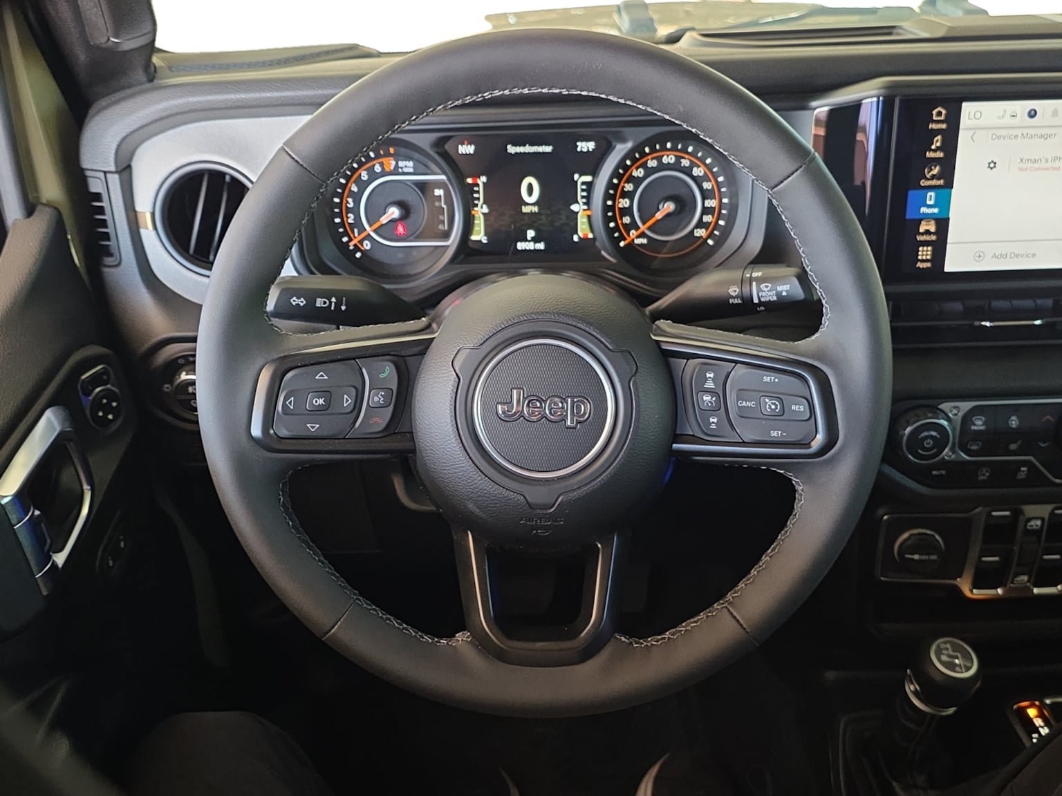 Used 2025 Jeep Gladiator Sport AWD/4WD image 16