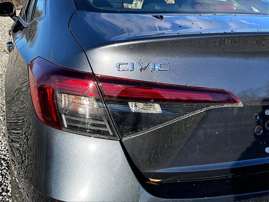 Used 2025 Honda Civic Sport image 27