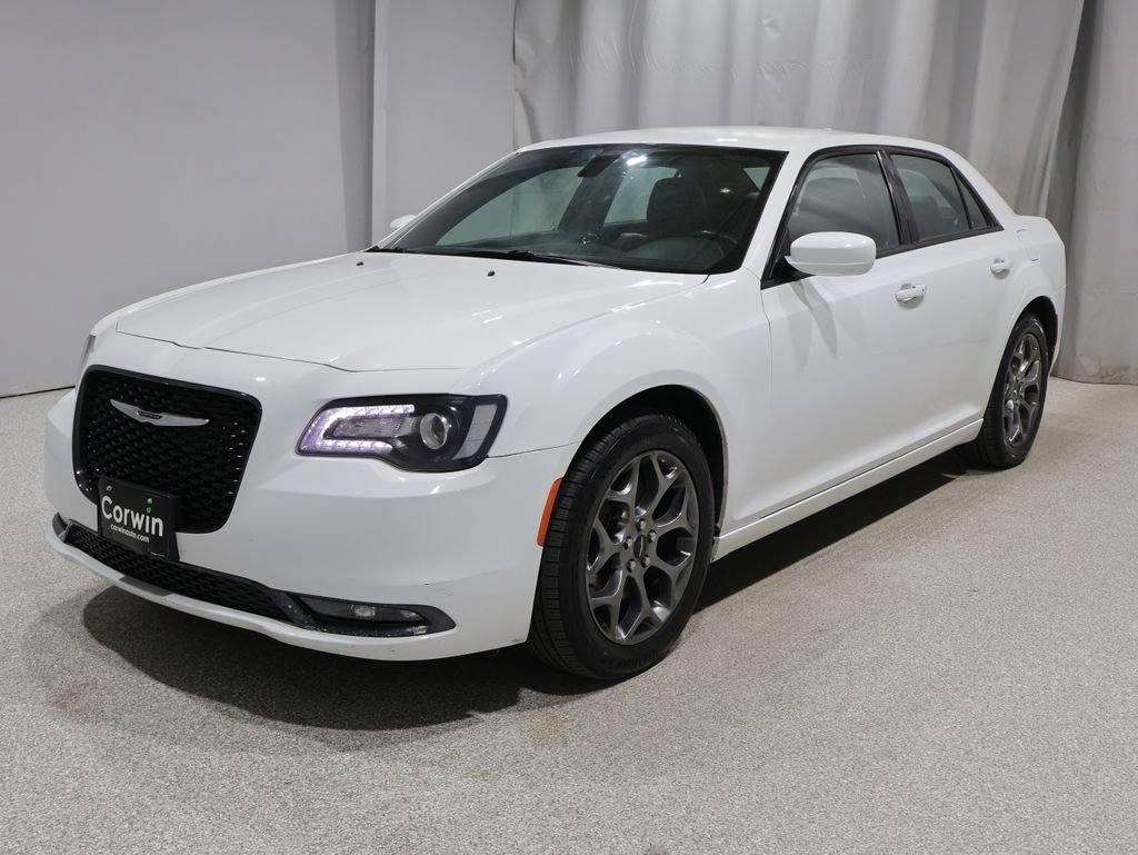 Used 2017 Chrysler 300 S AWD/4WD image 6