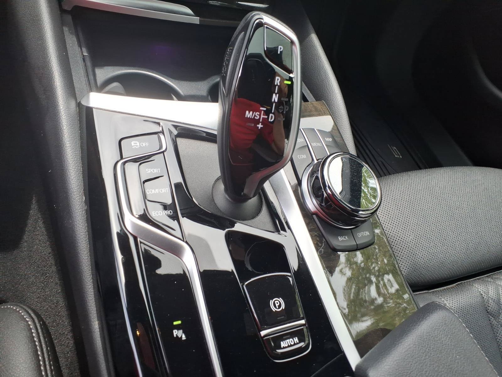 Used 2023 BMW 530i w/ Executive Package RWD image 31