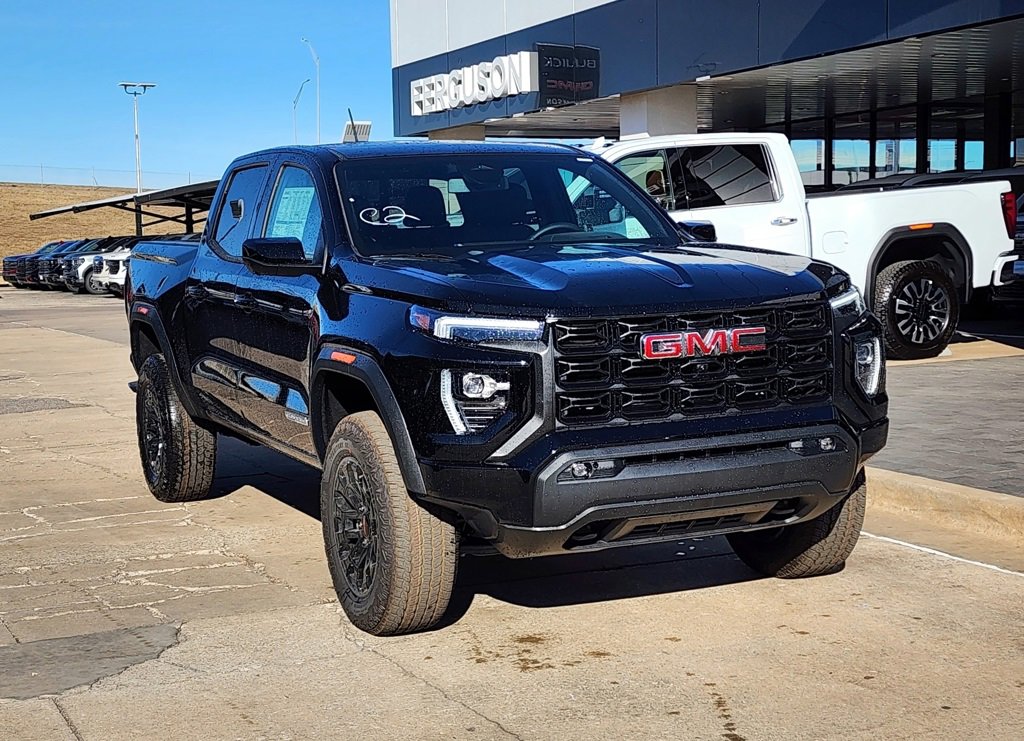 New 2026 GMC Canyon Elevation w/ Convenience Package image 2