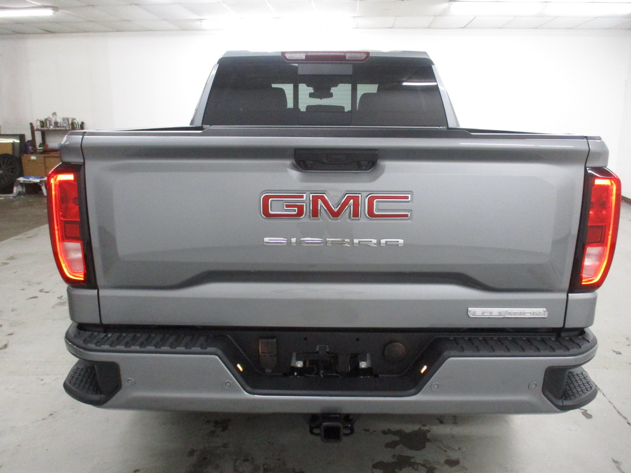 New 2026 GMC Sierra 1500 Elevation w/ Elevation Premium Package AWD/4WD image 9