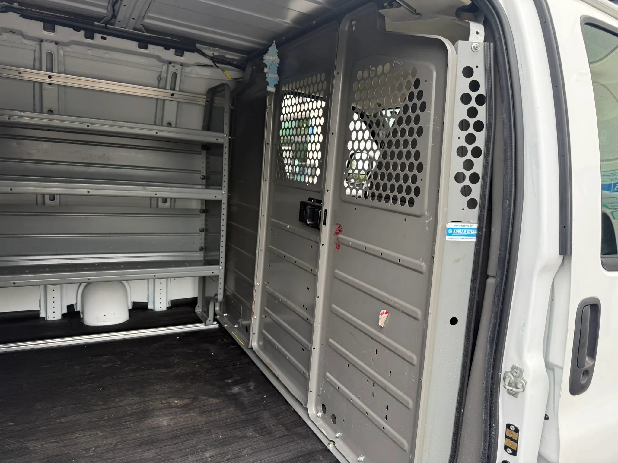 Used 2019 Chevrolet Express 2500 w/ Driver Convenience Package RWD image 17