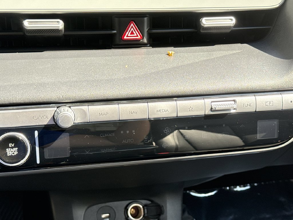 Used 2023 Hyundai Ioniq 5 SEL w/ Cargo Package AWD/4WD image 15