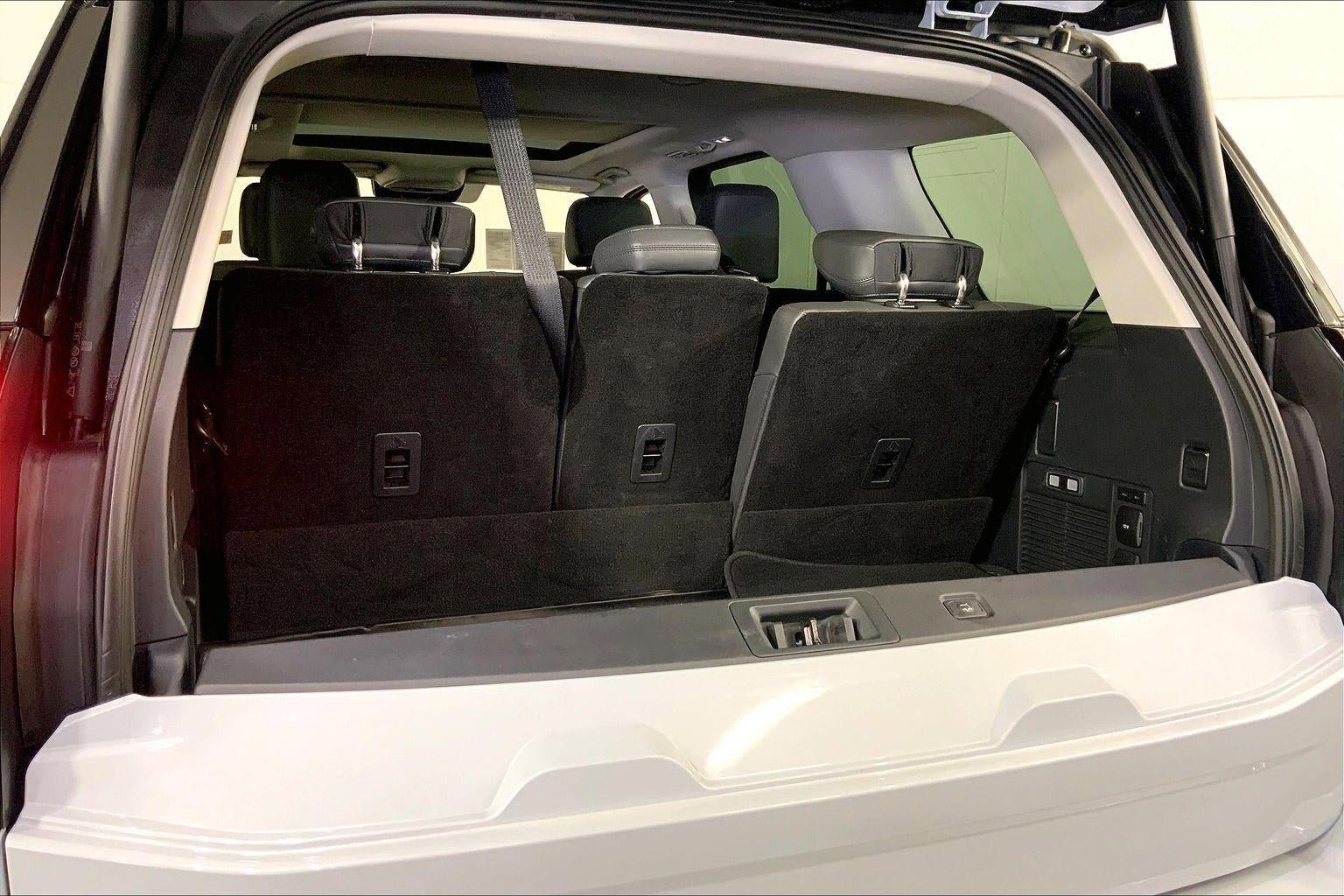 Used 2025 Ford Expedition Active AWD/4WD image 4