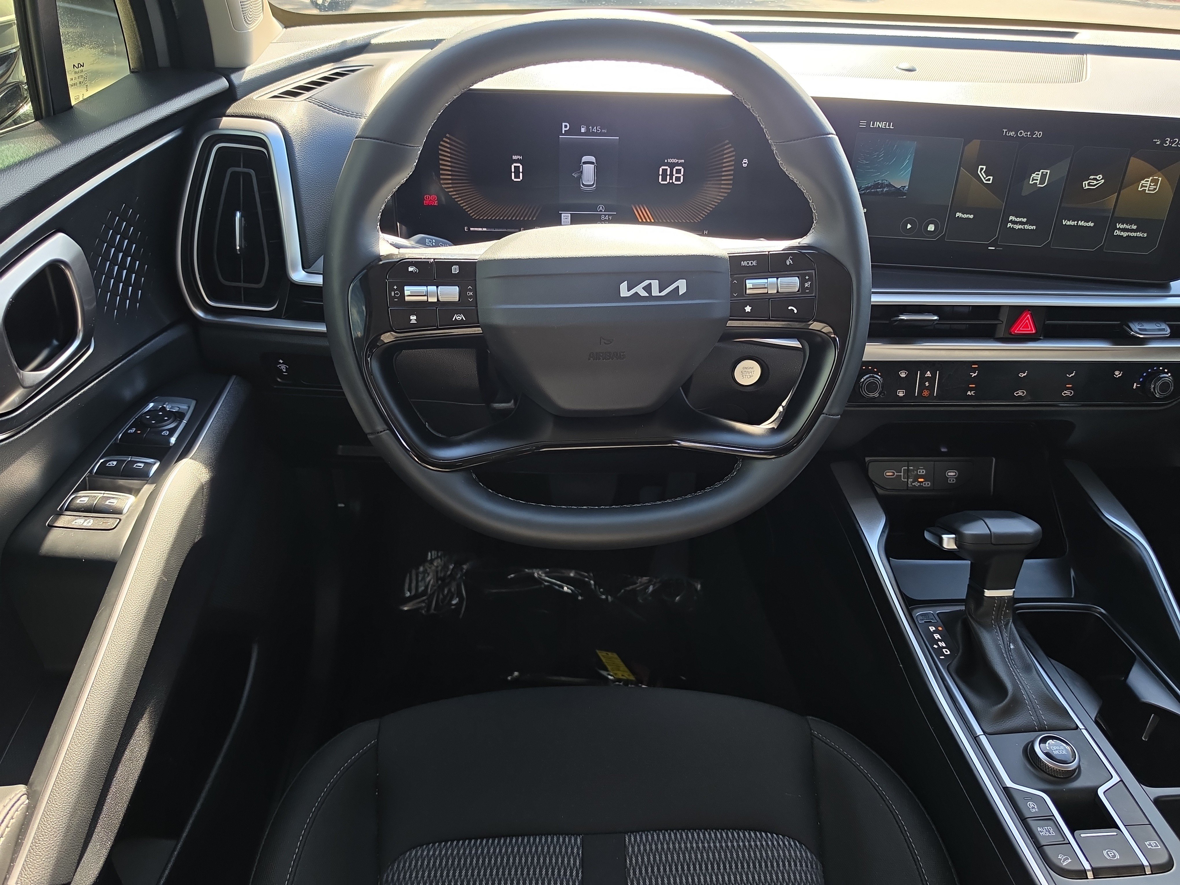 Certified 2026 Kia Sorento LX FWD image 13