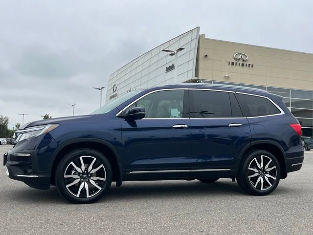 Used 2022 Honda Pilot Touring image 2